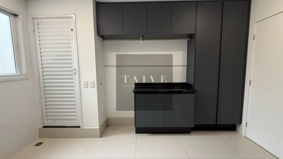 Apartamento à venda, 3 suites, 214 m², Edifício Landmark Residence, Gleba Fazenda Palhano, Londrina, PR