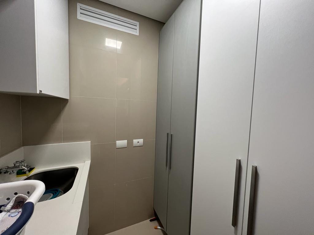 Apartamento  à venda, Edifício Ária Residence, 85m² úteis, 3 quartos sendo 1 suíte, 2 vagas - Gleba Fazenda Palhano, Londrina, PR