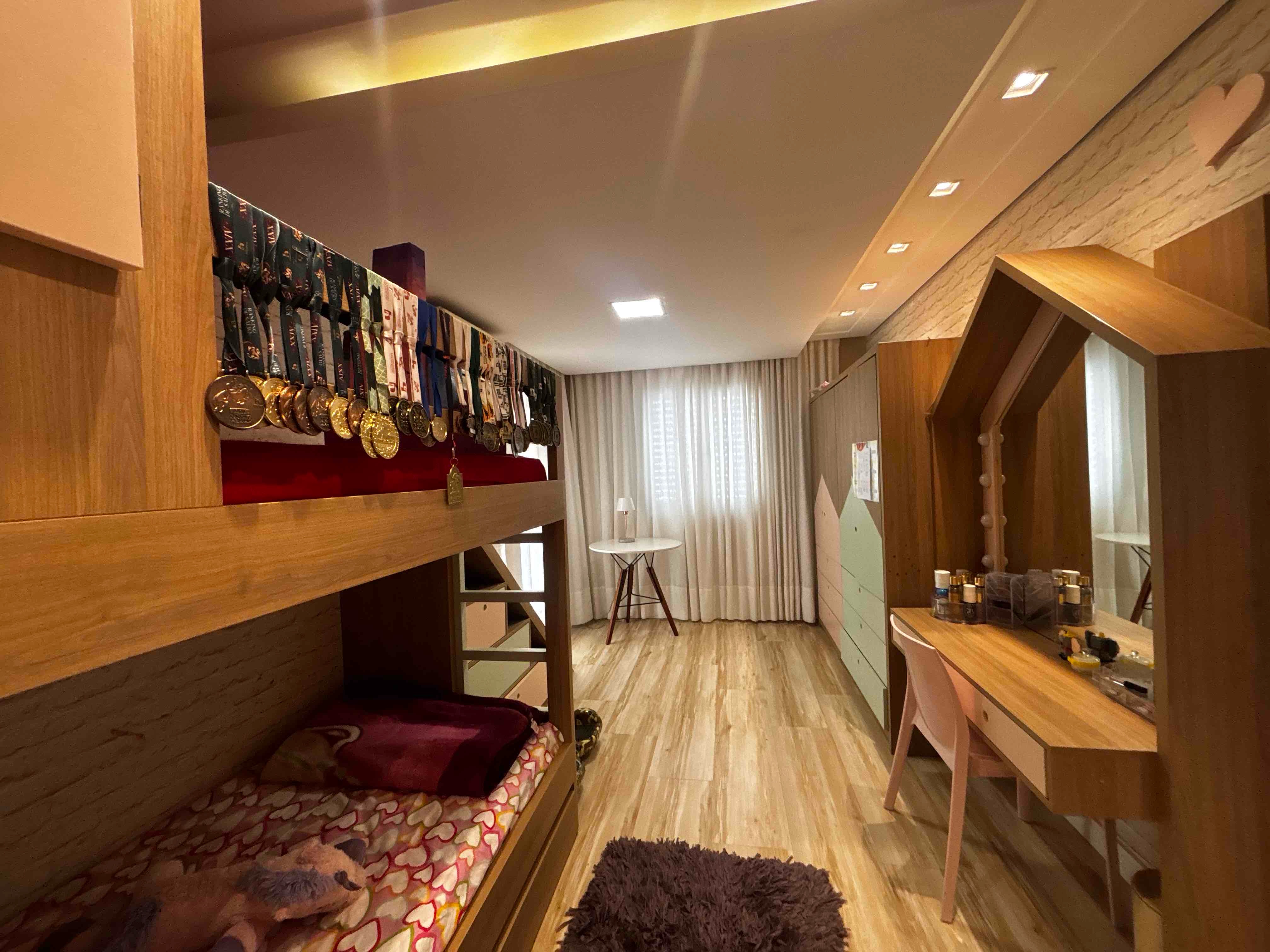 Casa  à Venda no condomínio Sun Lake,3 suites,Londrina, PR