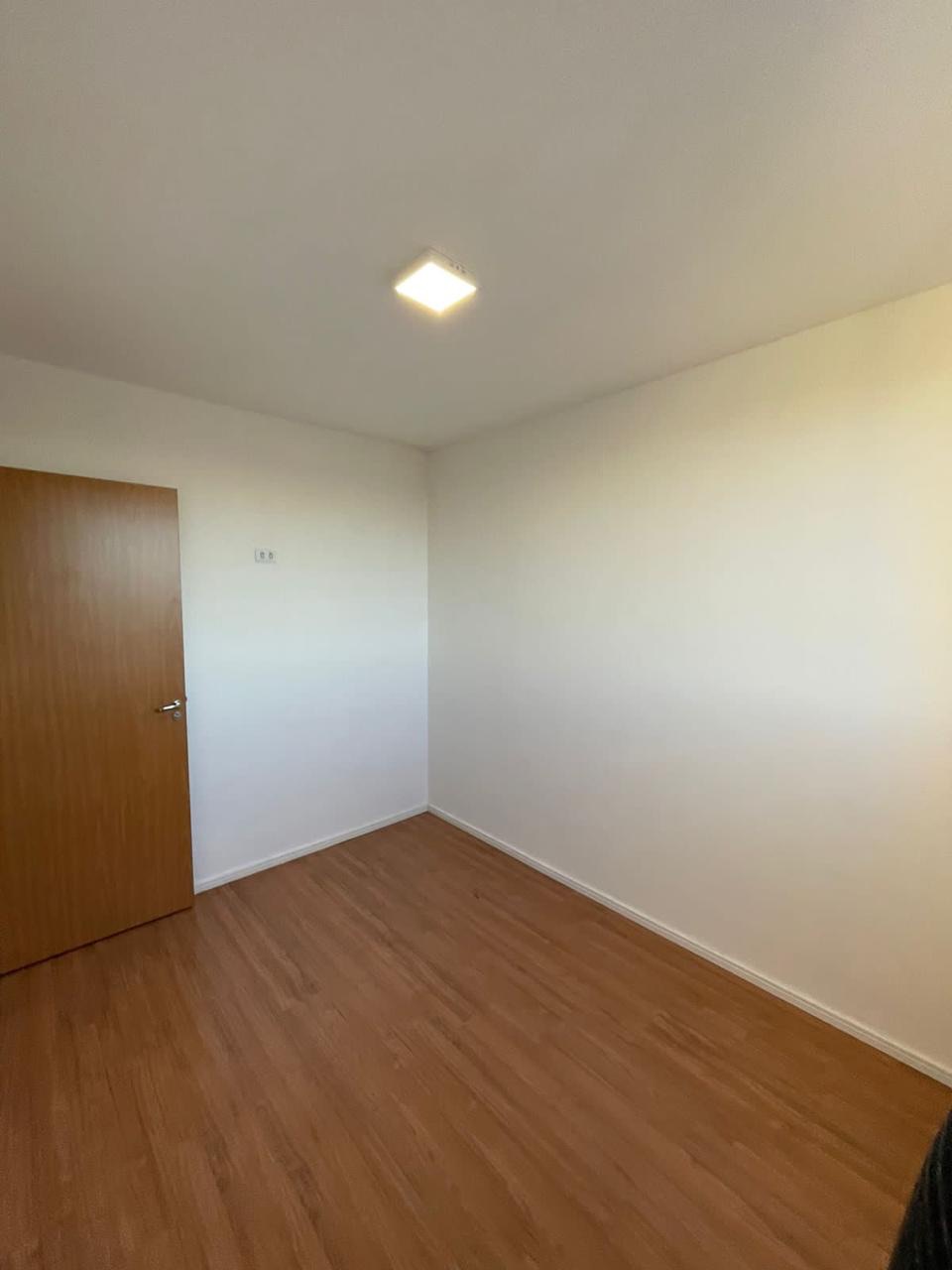 Apartamento à venda Spazio Louvre, 45m², 2 dormitórios com armários, 1 banheiro, 1 vaga de garagem, móveis embutidos, Gleba Fazenda Palhano, Lond
