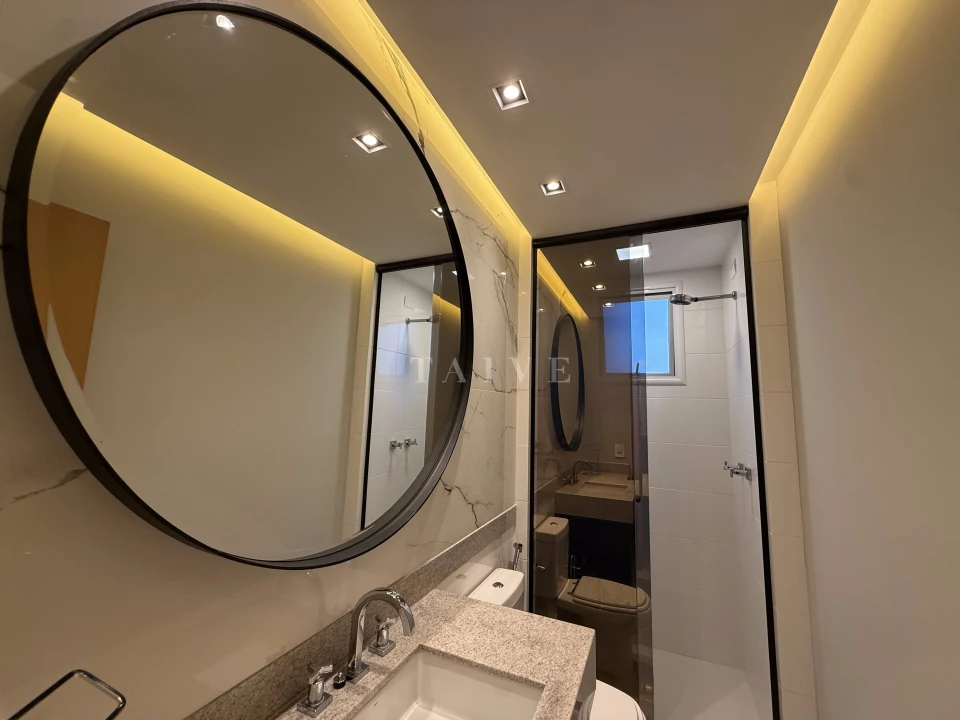 Apartamento mobiliado e decorado Champs Élysées 3 suites com closet e hidromassagem na Praça Pè Vermelho em Londrina