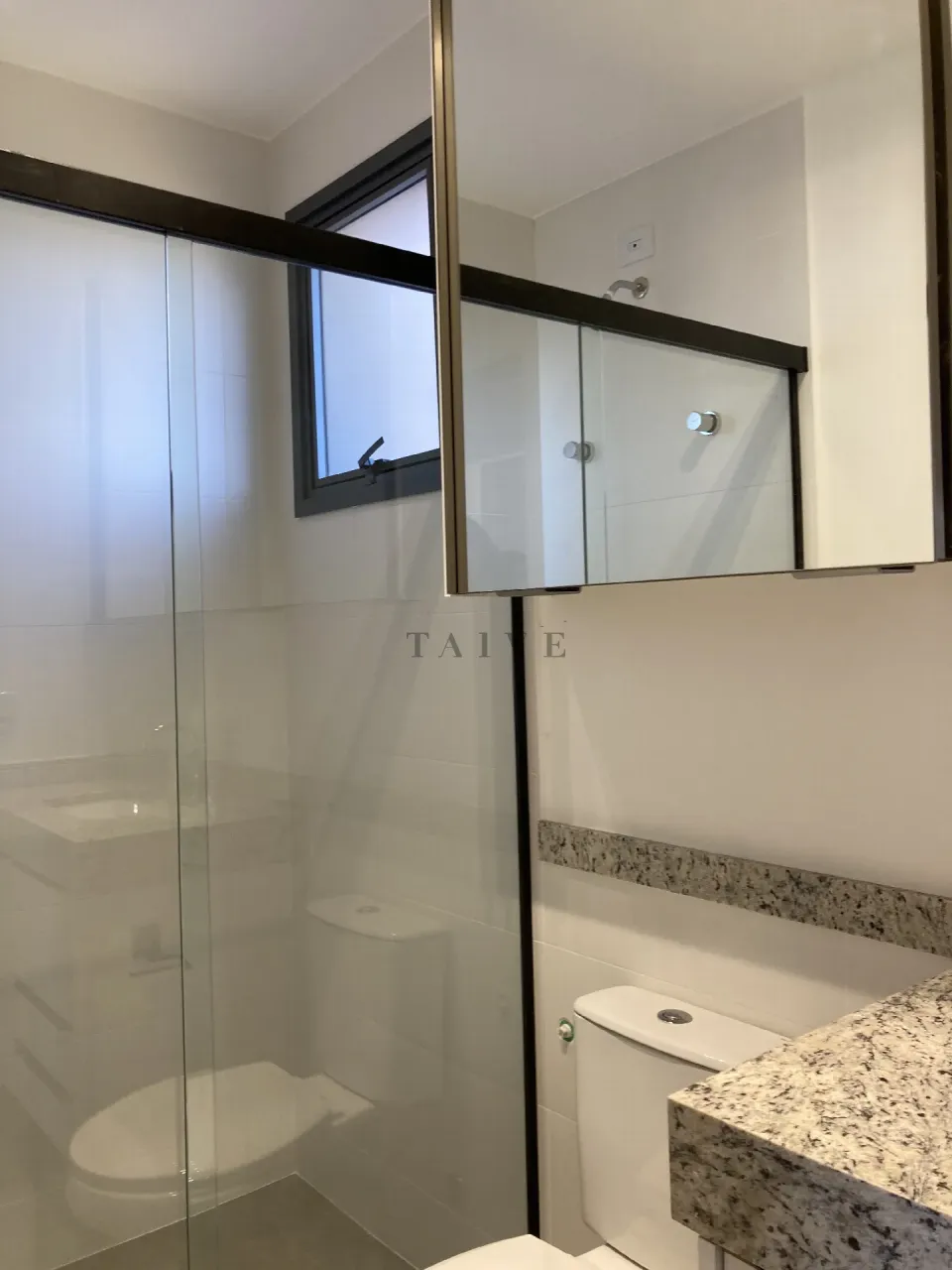 Aluga-se apartamento no condomínio Wood da Vanguard, com 2 quartos (sendo 1 suíte), com 167 m², Terra Bonita, Zona Sul, Londrina - foto 15