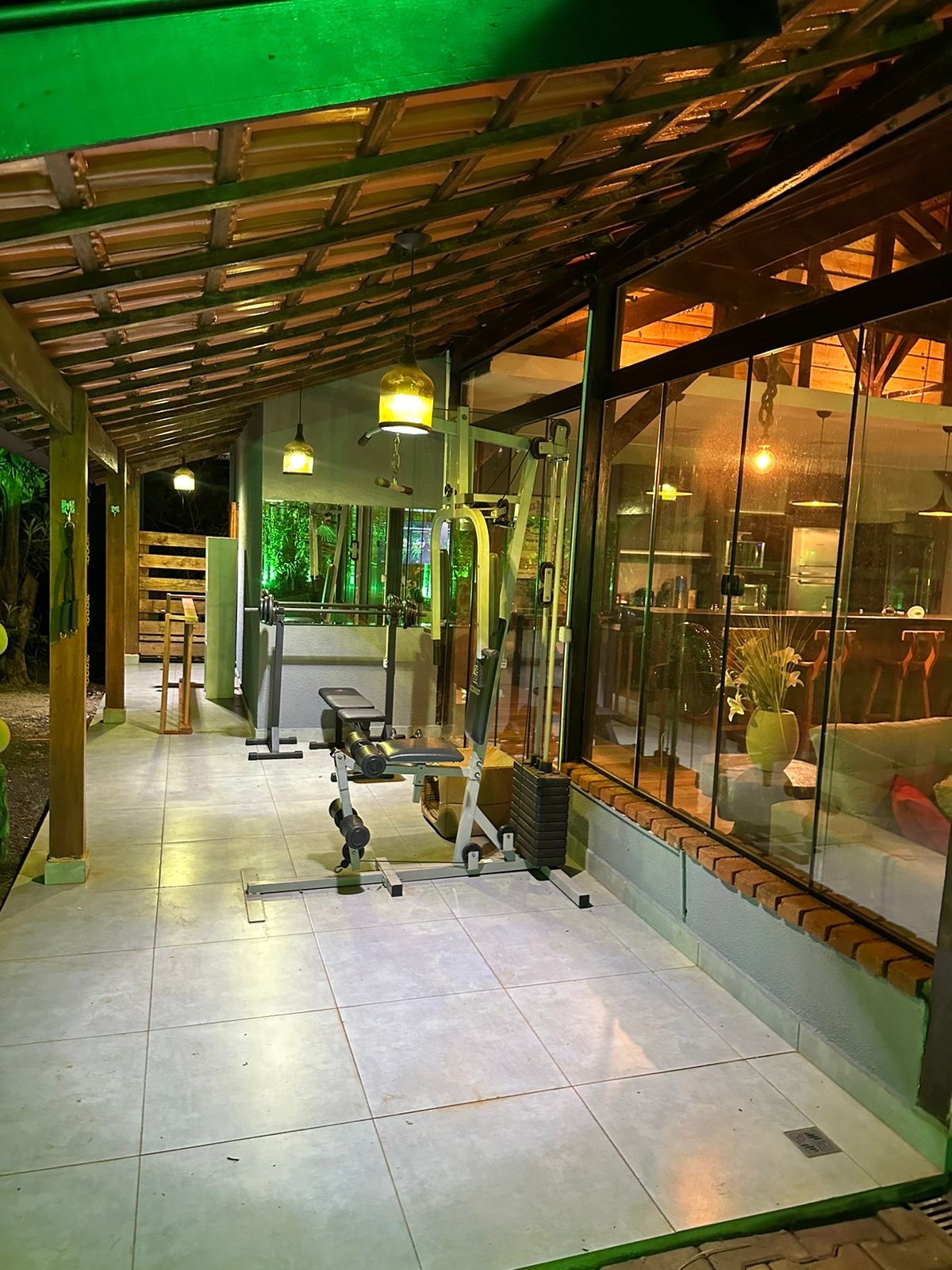 Chácara à venda , 5mil m²- com casa sendo sala, cozinha , 2 suítes, portaria Pioneiros - Condomínio Itaúna - Ibiporã Pr