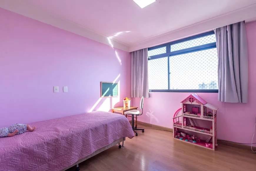 Apartamento à venda - Cobertura Triplex, 4 quartos - 3 vagas de garagem - Centro, Londrina, PR