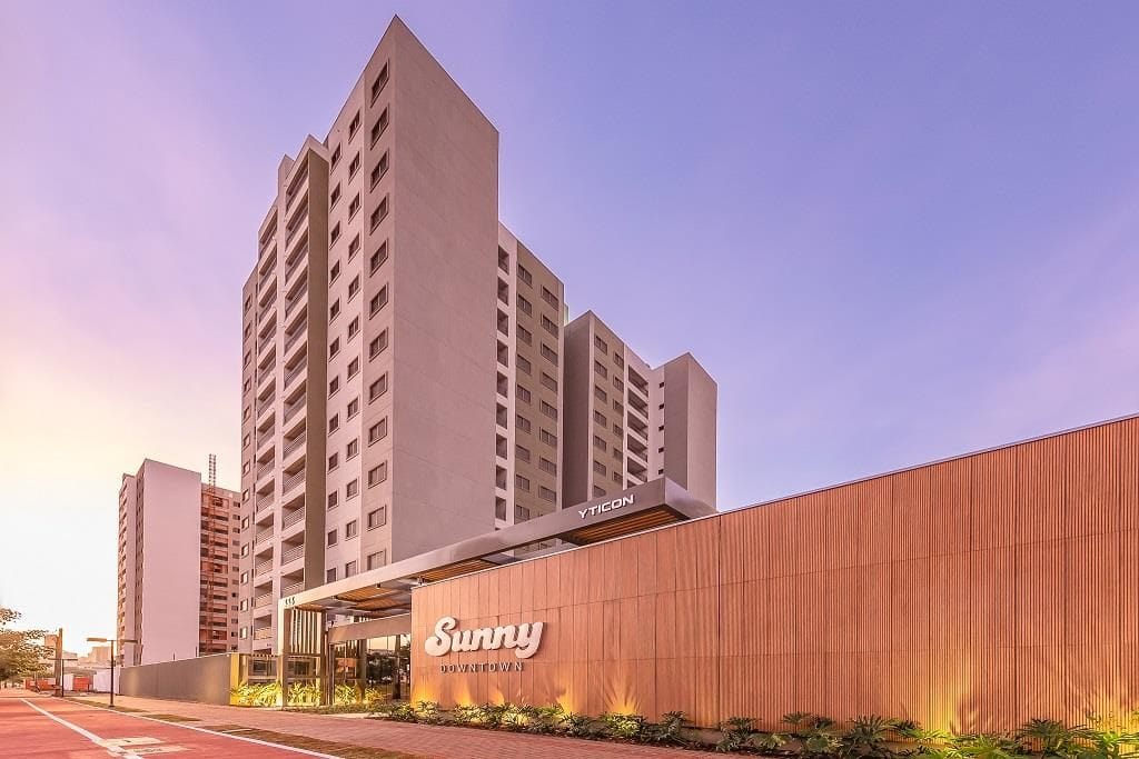 Apartamento à venda, Sunny Downtown,  64m2 uteis, 2 Dormitorios, Sendo 1 Suite, Sala Estendida, Sacada com Churrasqueira, Bairro: Marco Zero, Lon