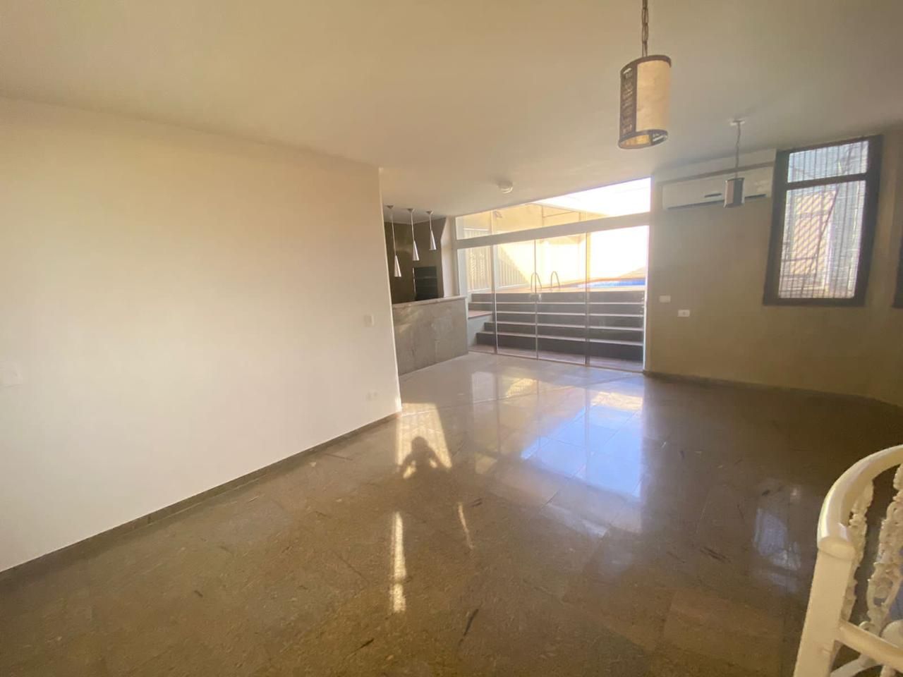 Apartamento à venda, 467m²  úteis, cobertura penthouse, 4 dormitórios sendo 2 suítes, 4 banheiros, Centro - Londrina, PR