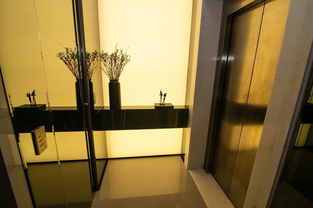 Apartamento a venda , Edifício Absoluto,  167m² úteis, 3 suites, todo planejado, andar alto, elevador privativo- Gleba Fazenda Palhano, Londrina,