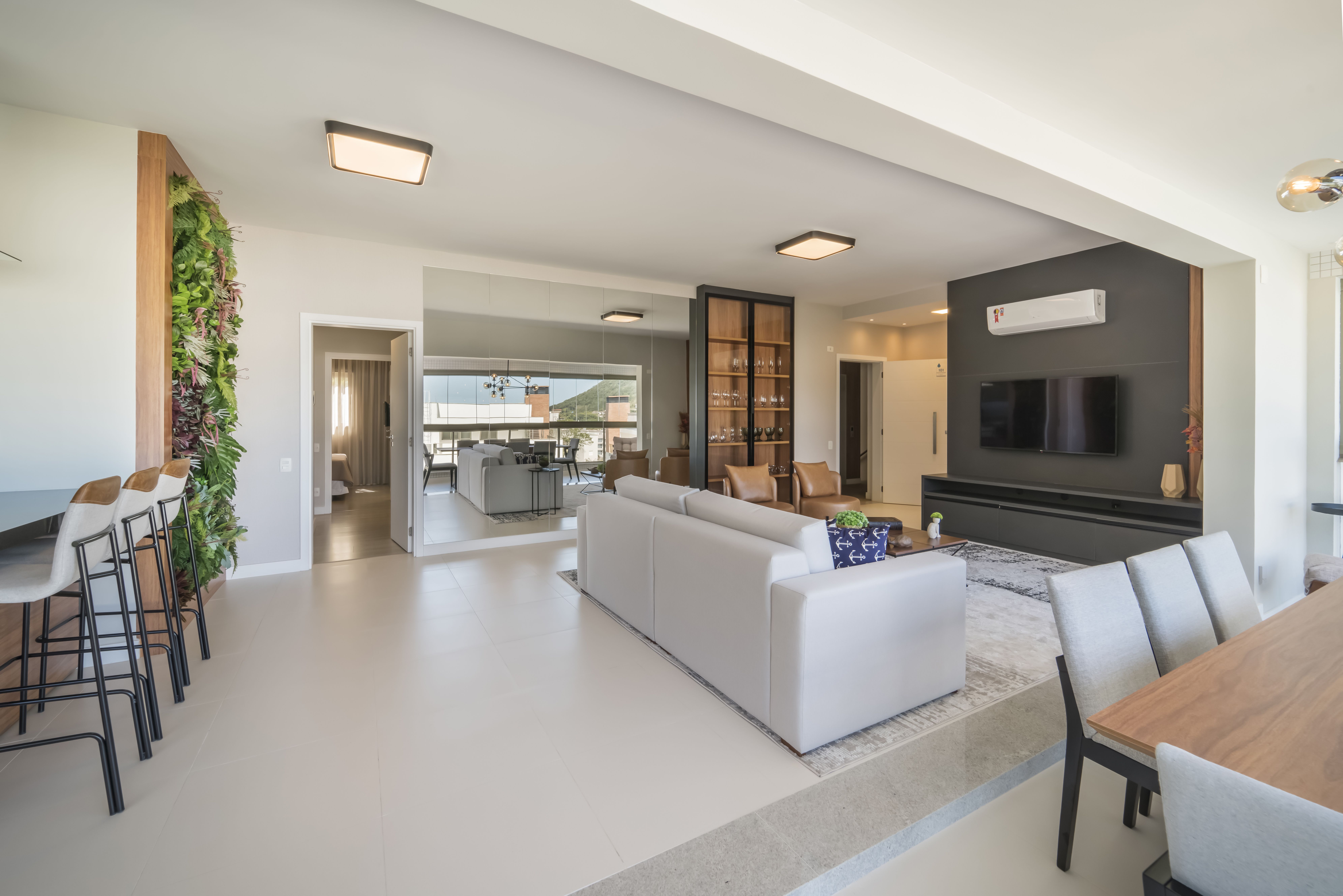 Apartamento padrão à Venda, centro, Bombinhas, SC