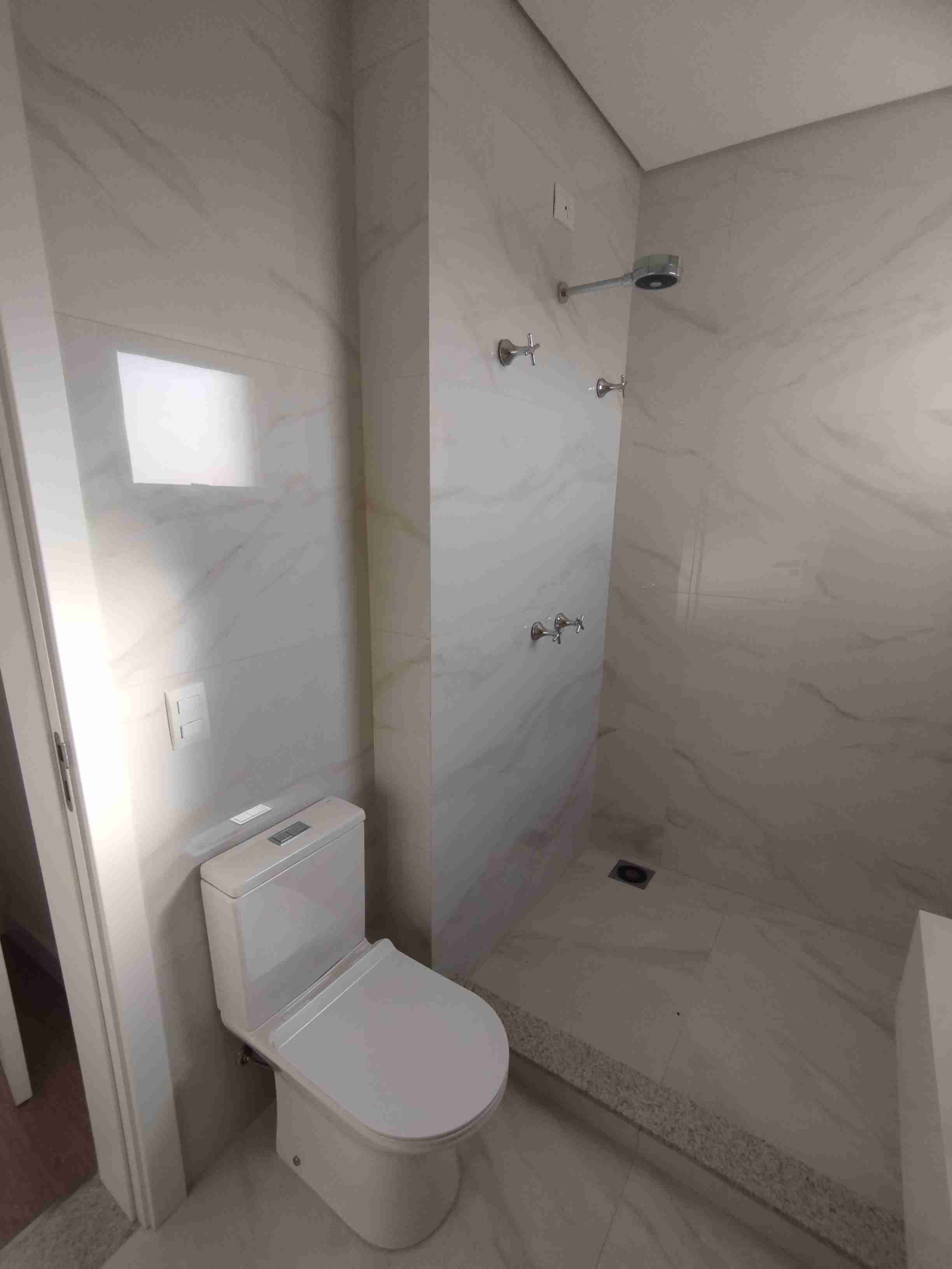 Apartamento à venda, 189M² úteis, Edifício Greenwich Park, 3 suítes, andar alto - Gleba Fazenda Palhano, Londrina, PR
