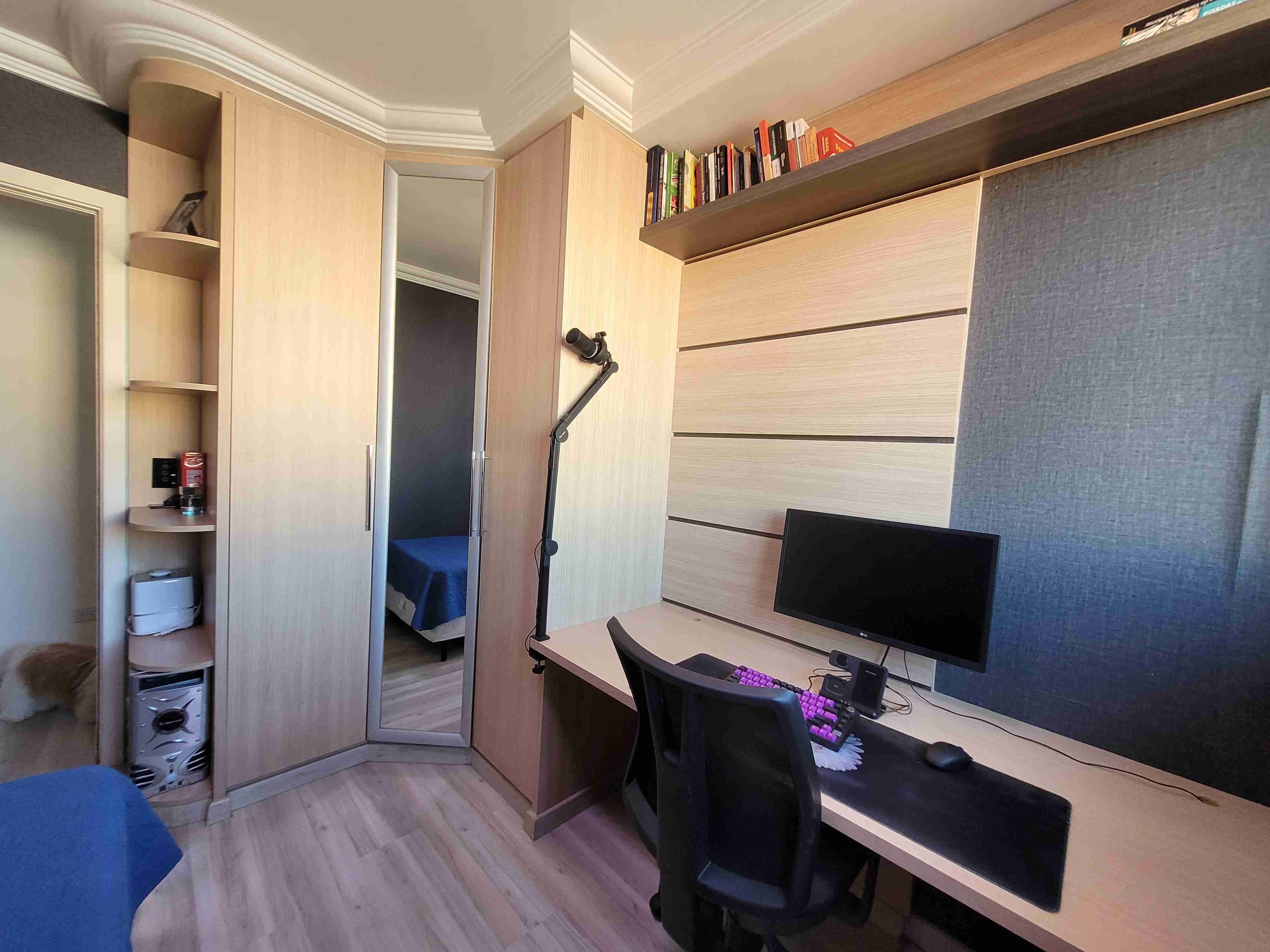 Apartamento à venda no Edifício Studio V,2 quartos sendo 1 suite, mobiliado, sol da manha,Centro, Londrina, PR