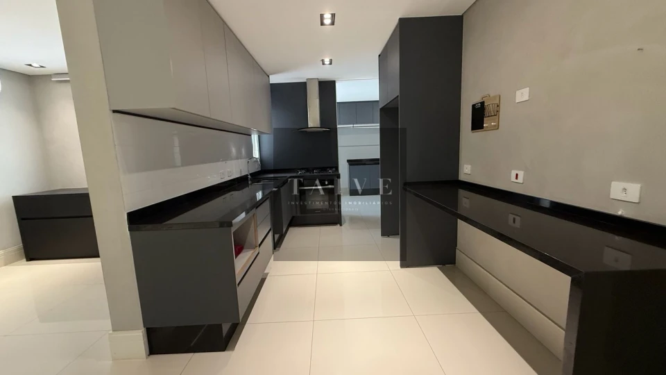 Apartamento à venda, 3 suites, 214 m², Edifício Landmark Residence, Gleba Fazenda Palhano, Londrina, PR