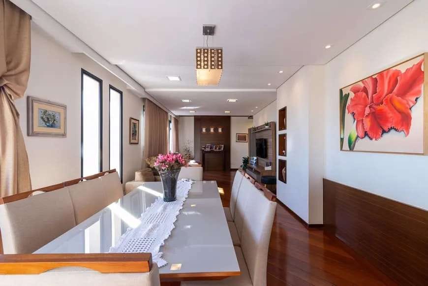 Apartamento à venda - Cobertura Triplex, 4 quartos - 3 vagas de garagem - Centro, Londrina, PR