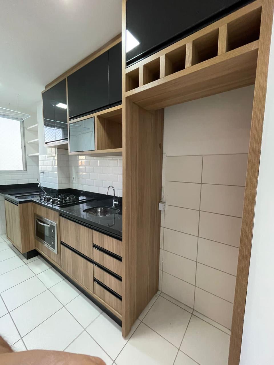 Apartamento à venda Spazio Louvre, 45m², 2 dormitórios com armários, 1 banheiro, 1 vaga de garagem, móveis embutidos, Gleba Fazenda Palhano, Lond