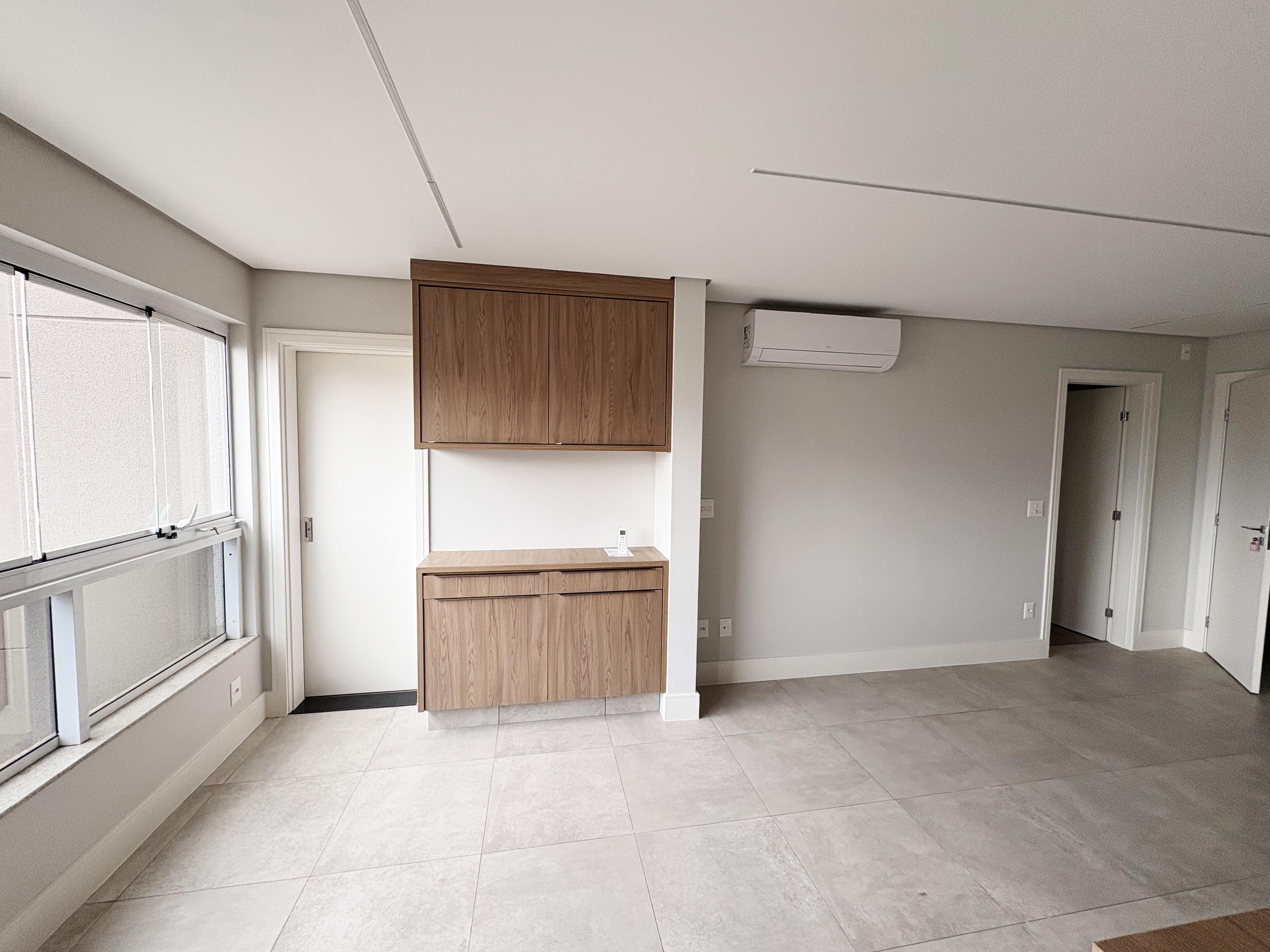 Apartamento para venda ou locação, Residencial Villa Montese, 74m² úteis, todo recém planejado, andar alto - Jardim Higienópolis, Londrina, PR
