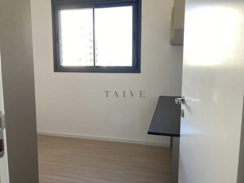 Aluga-se apartamento no condomínio Wood da Vanguard, com 2 quartos (sendo 1 suíte), com 167 m², Terra Bonita, Zona Sul, Londrina - foto 16
