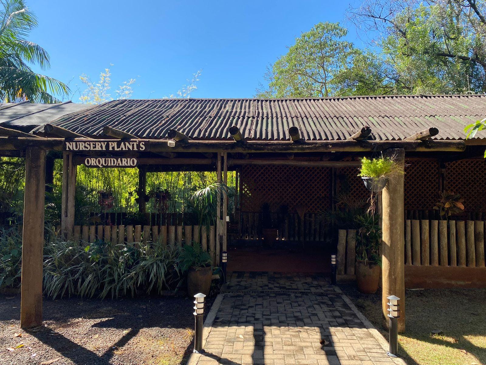 Terreno à Venda, total 3127m² em Condomínio Terras de Canaã -  Cambé PR