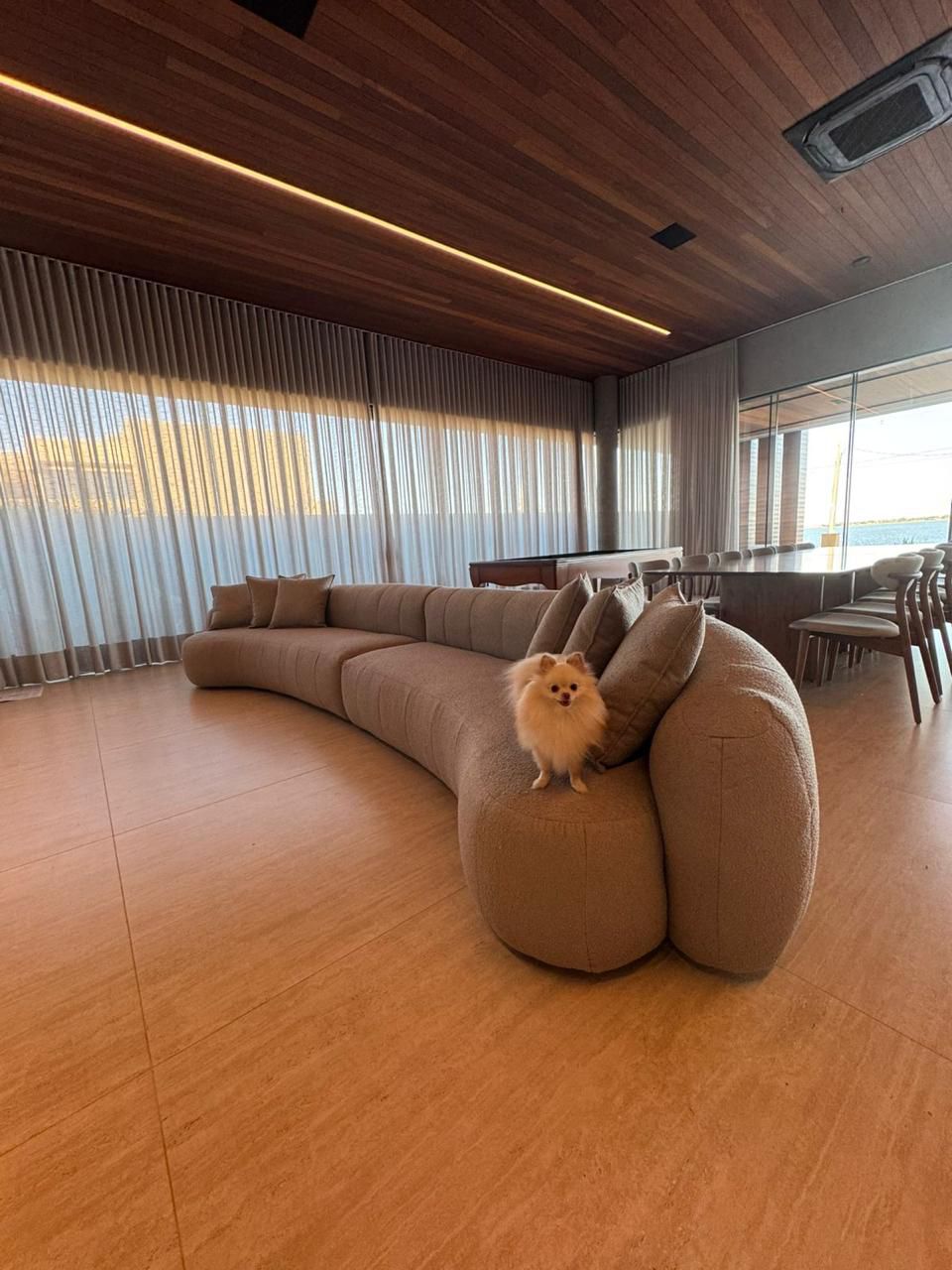 Casa à venda, 5 suites, 350 m², Estância Punta Del Este, Londrina, PR