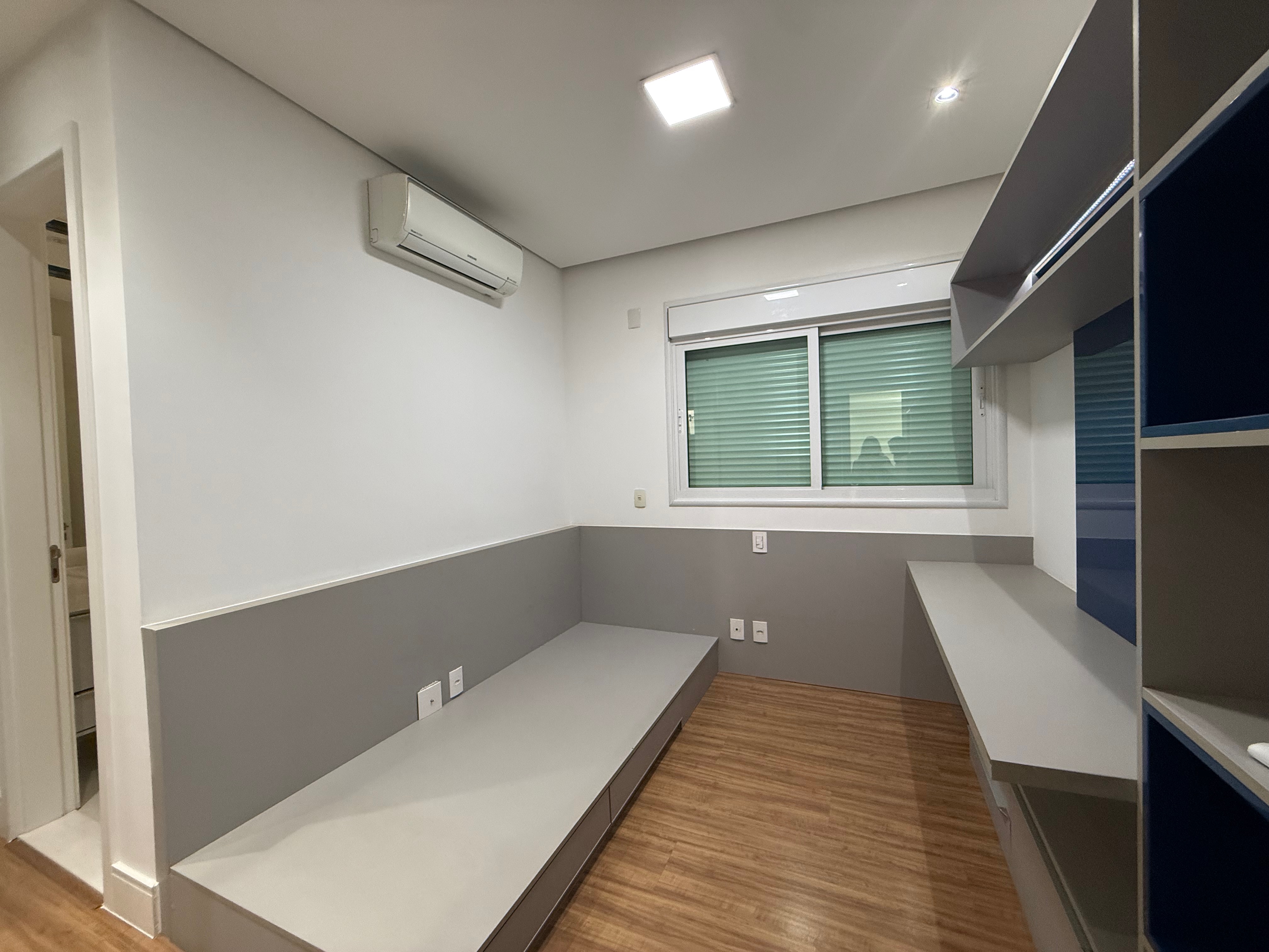 Apartamento à venda, Edifício Le Blanc, 236m² úteis, 3 suítes, 4 vagas, elevador privativo, ampla varanda gourmet - Gleba Palhano, Londrina, PR