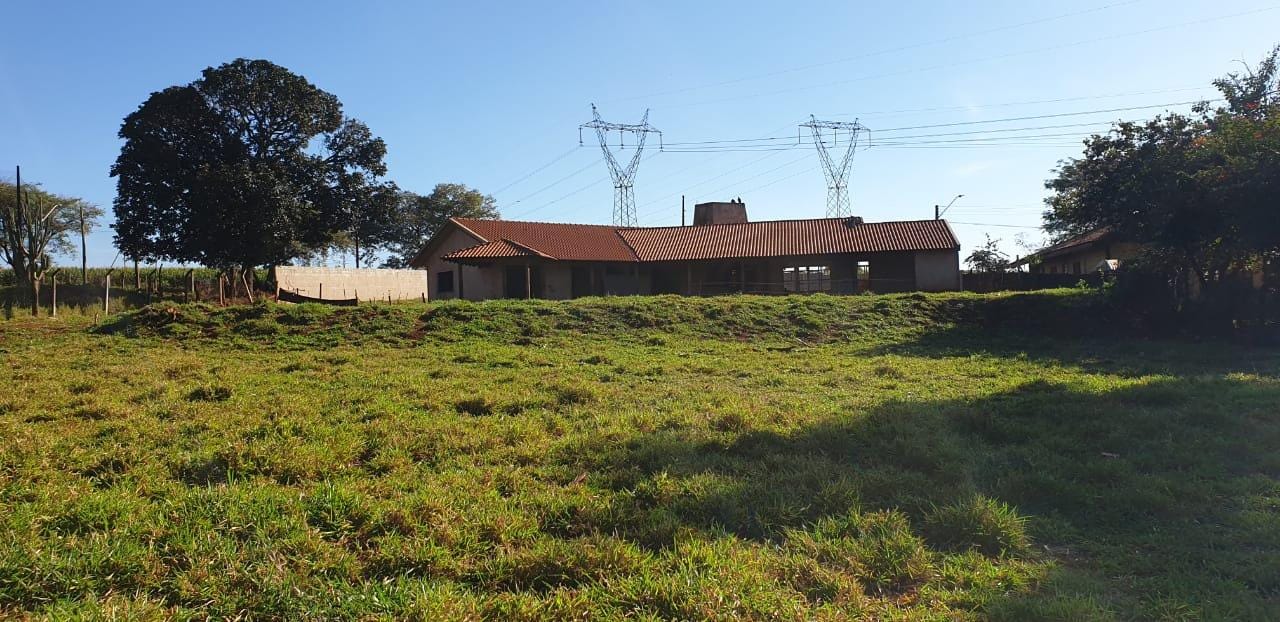Chácara à Venda 4952m², Dom Pedro I, 50m da Av. Saul Elkind-  Londrina, PR