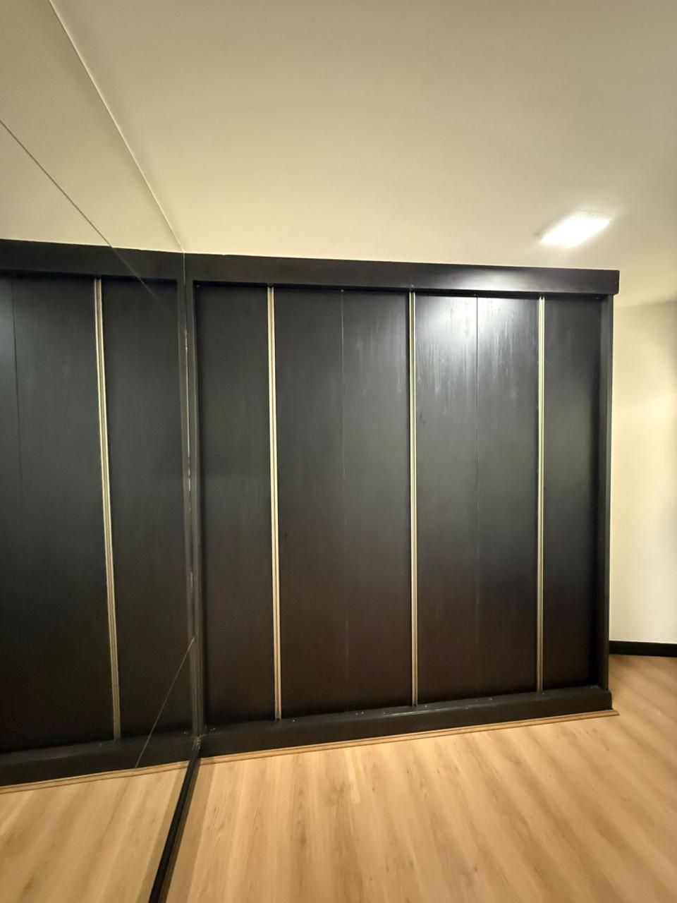 Casa à venda, Jd Abussafe, 220 m², com piscina, 3 Quartos sendo 1 suite, Londrina, PR