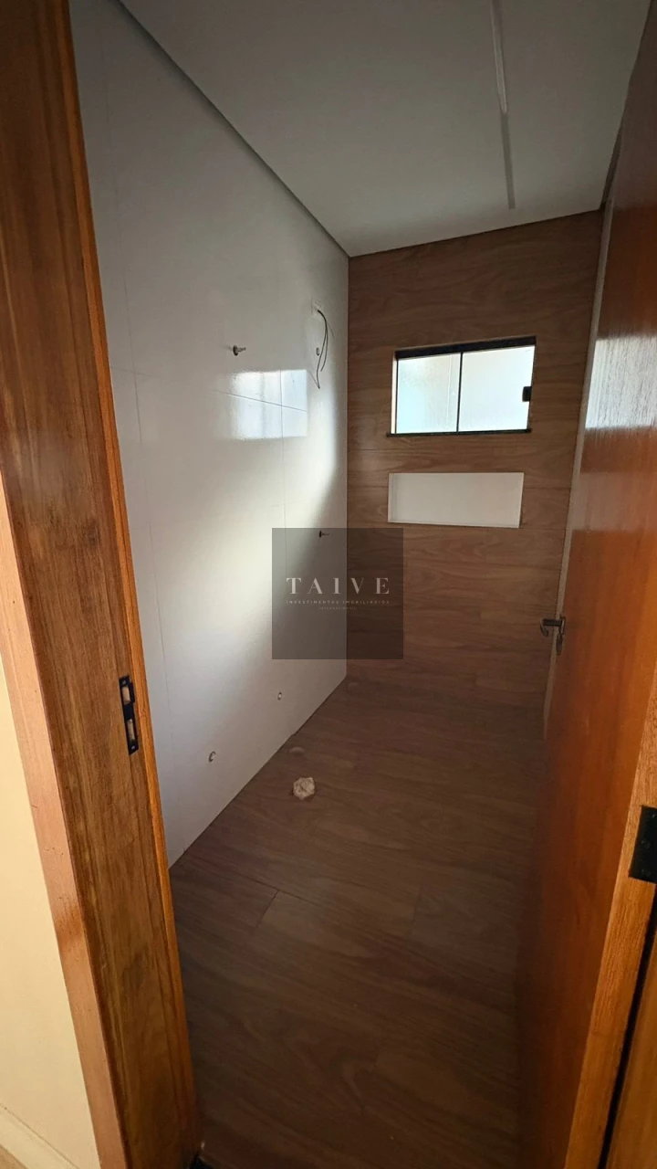 Casa à venda, 3 quartos sendo 1 suíte, 97 m², Jardim Pérola, Londrina, PR