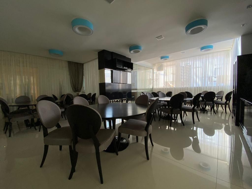 Apartamento com vista mar no Edifício Dubai Tower Residence em Itapema, SC