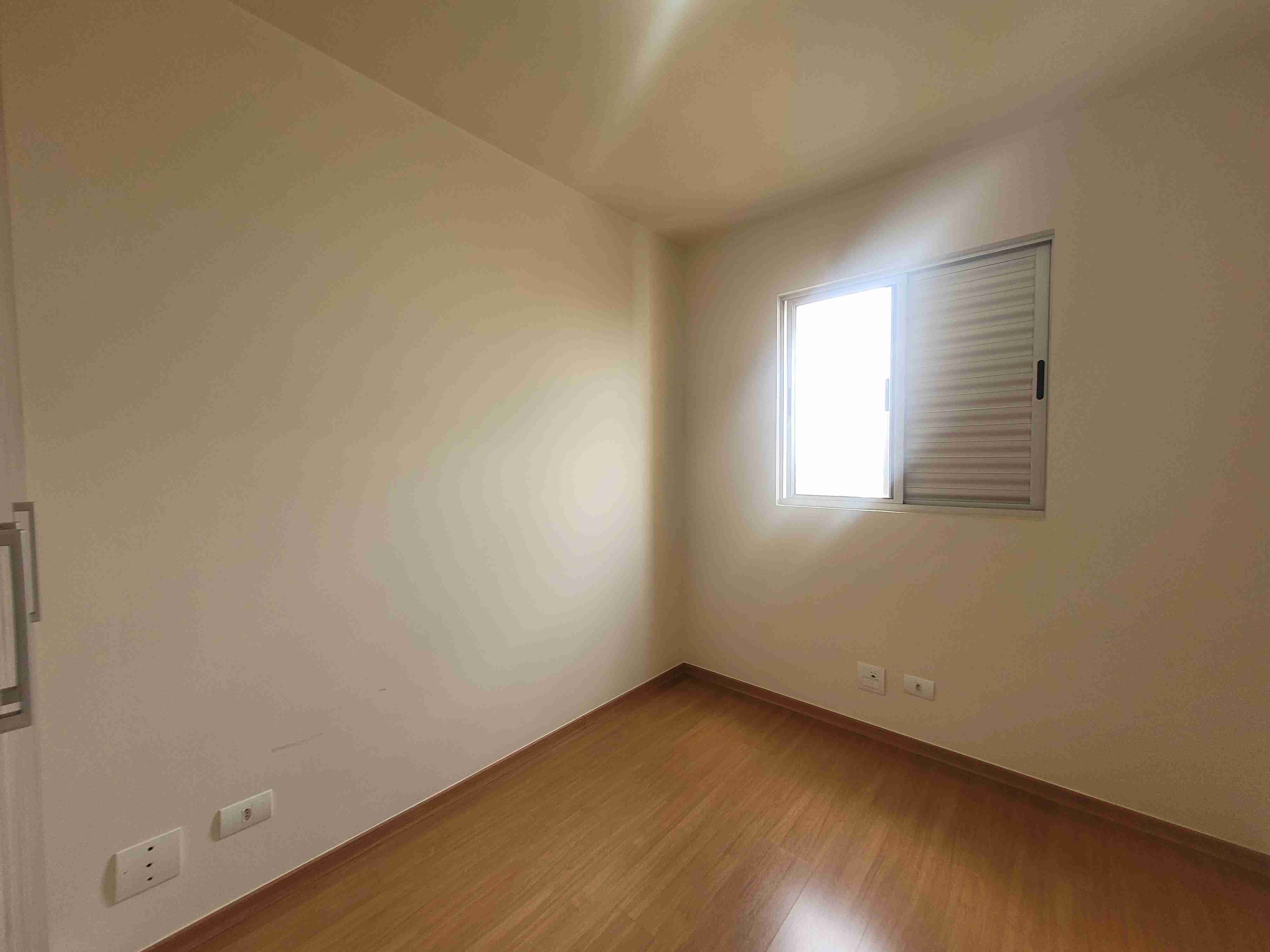 Apartamento à venda no Edifício Torres do Horizonte,andar alto, sol da manha, 3 quartos,Gleba Palhano- Londrina, PR