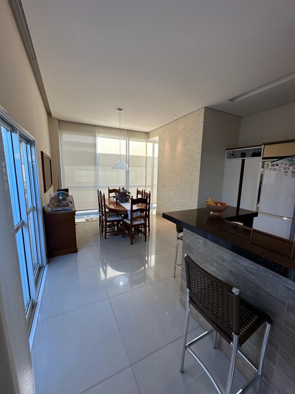 Casa à venda, 3 quartos sendo 1 demi suite, 360 m², Condomínio  Ville Campestre, Londrina, PR