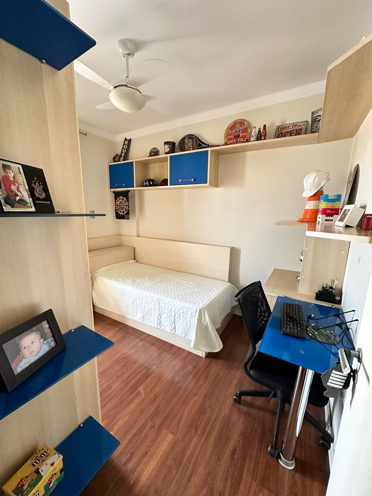 Apartamento à venda, Condomínio Colina Menphis,  195m² úteis, 4 quartos sendo 1 suíte, andar alto, 2 vagas - Andrade, Londrina, PR