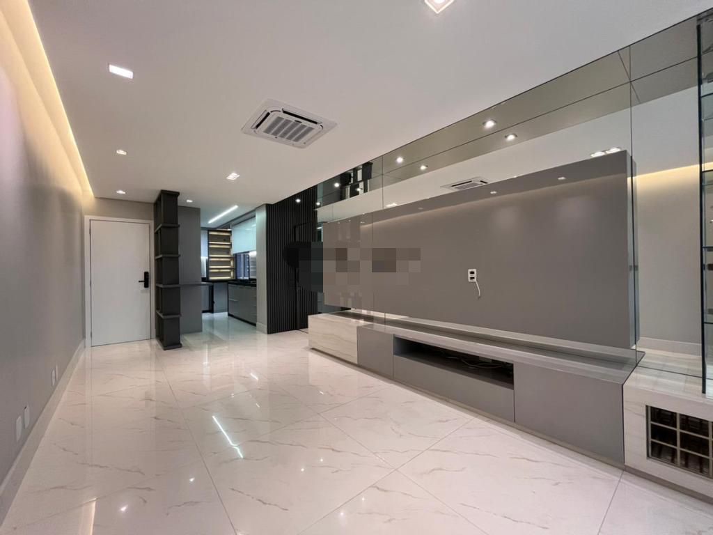 Apartamento à venda, Edifício Chelsea Tower, 100m² úteis, todo planejado /estuda permuta na gleba até 500mil-  Santa Rosa, Londrina, PR