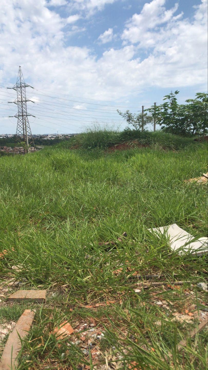 Terreno à Venda, 340,49 m² Terreno Liberado para construir ao Lado do CONDOMÍNIO GOLDEN PARK II - Marumbi, Londrina, PR