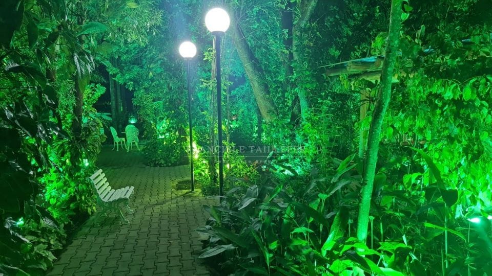 Chácara à venda , 5mil m²- com casa sendo sala, cozinha , 2 suítes, portaria Pioneiros - Condomínio Itaúna - Ibiporã Pr