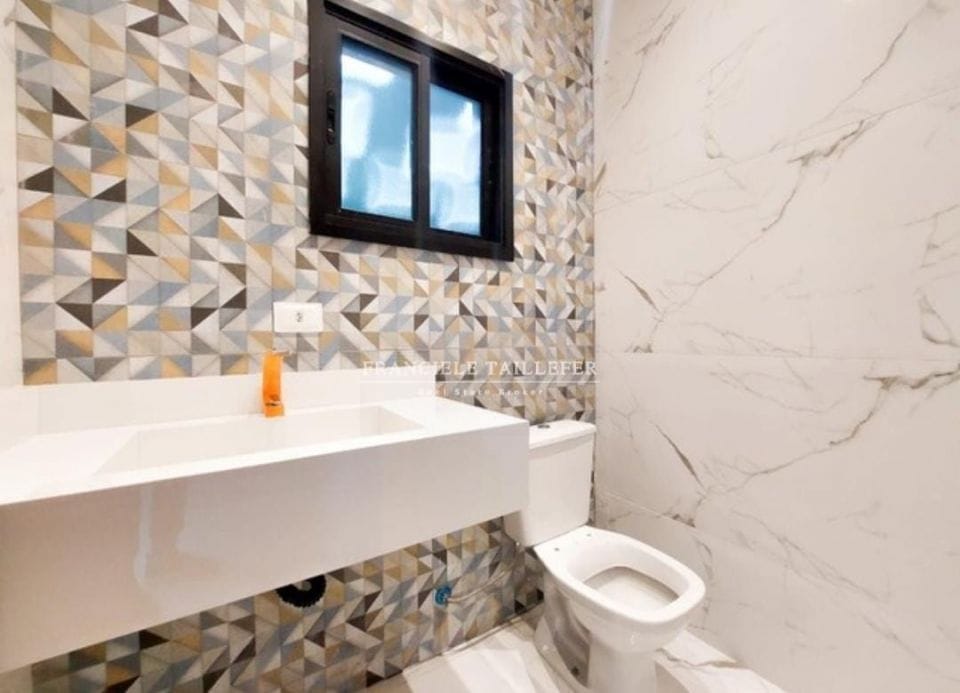 Triplex 205m²/3 suítes/4 vagas/sistema alexa - TÁUA ARANGUA - Londrina Pr