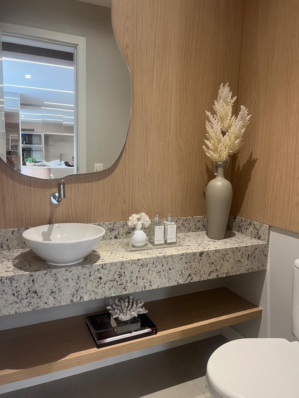 Apartamento à venda, 2 suites, 89 m², Condominio Insight, Gleba Fazenda Palhano, Londrina, PR