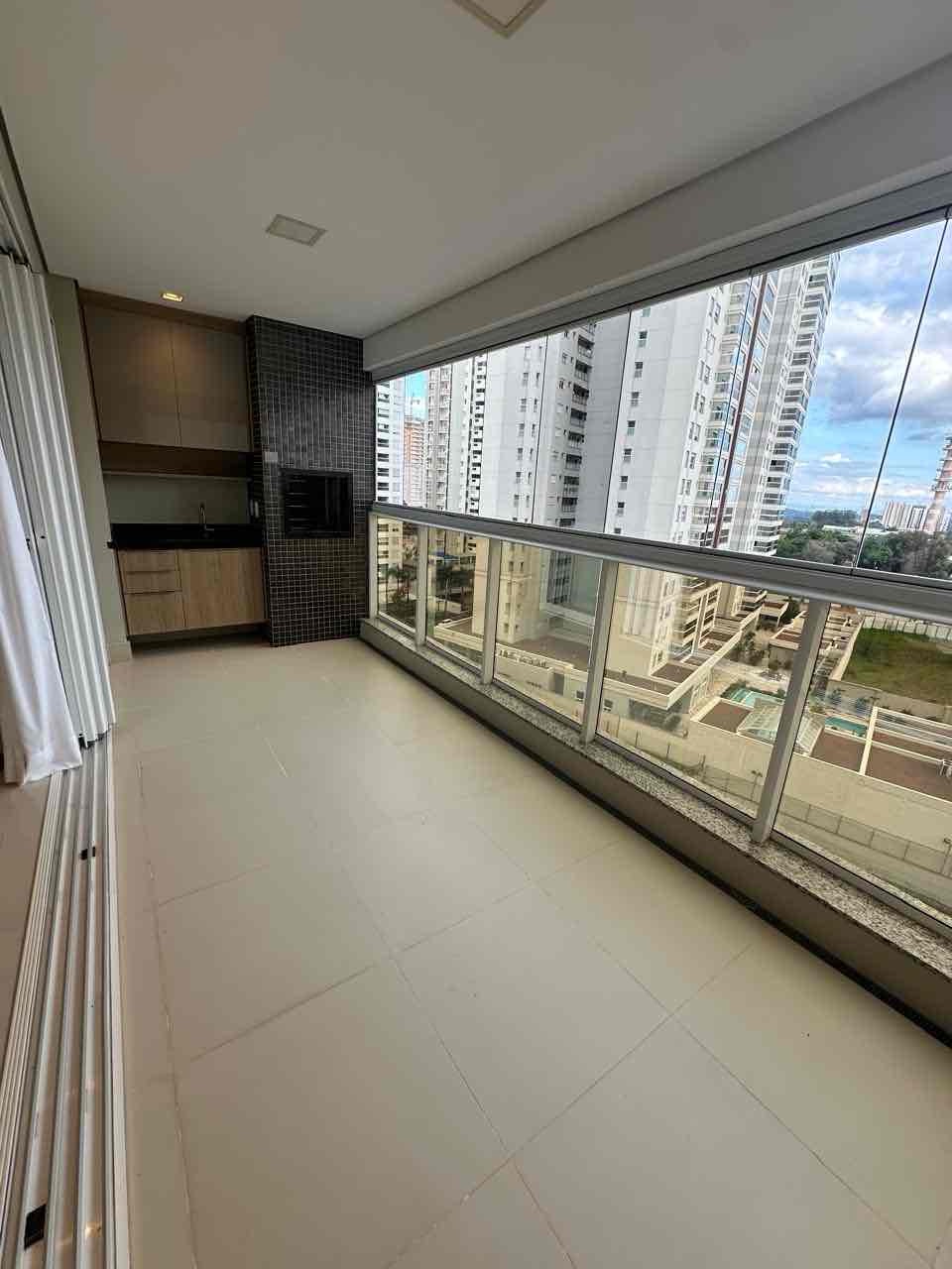 Apartamento  à Venda, Edifício Kensington, 108m² úteis, 3 quartos sendo 1 suíte, planejado, andar alto -  Santa Rosa, Londrina, PR