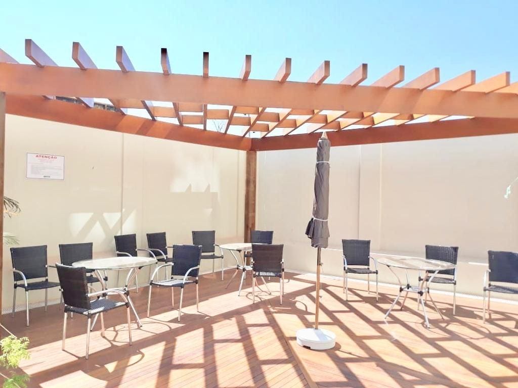 Apartamento à venda, Edifício Spazio Louvre, 46m² úteis, 2 quartos, mobiliado - Gleba Fazenda Palhano, Londrina, PR