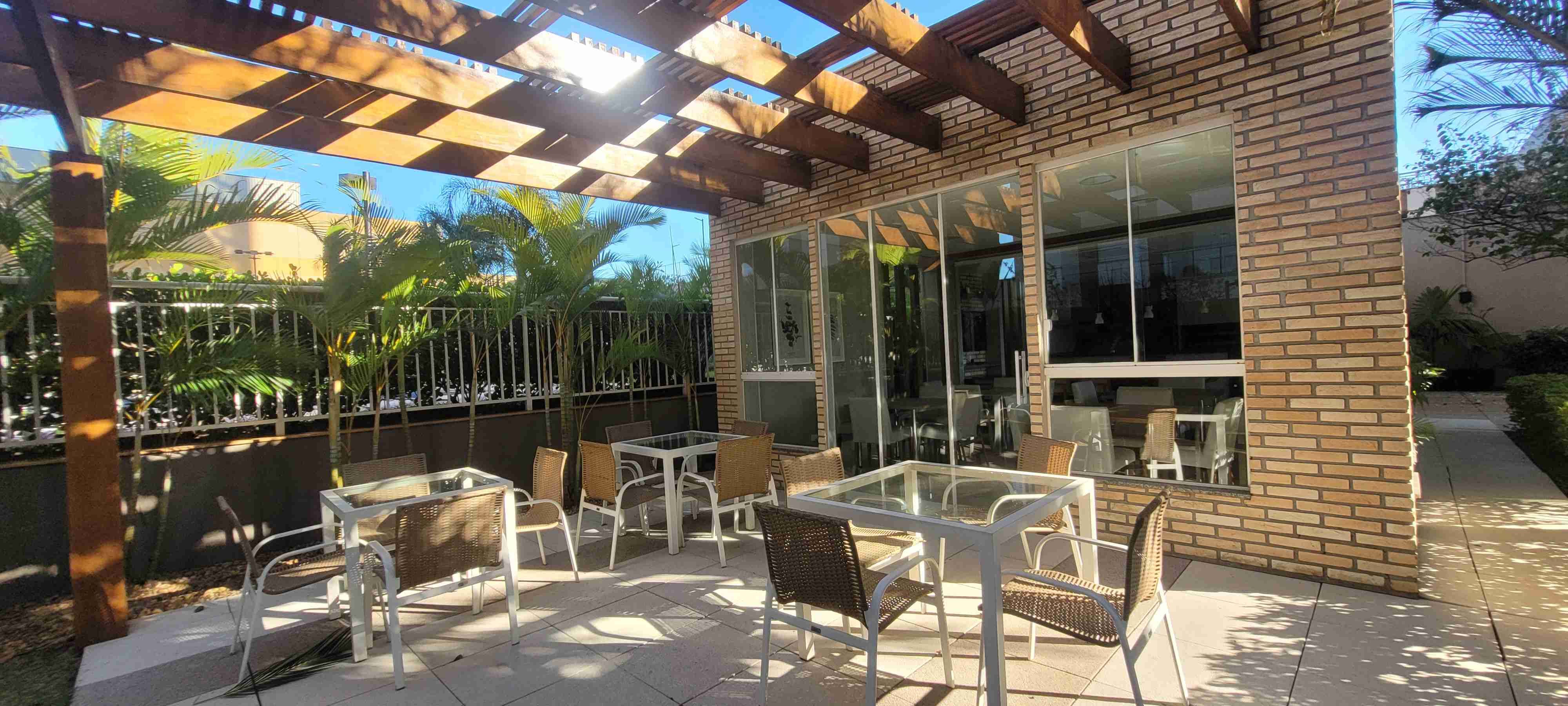 Apartamento à venda no Edifício Victoria Parque,2 quartos,Gleba Fazenda Palhano, Londrina, PR