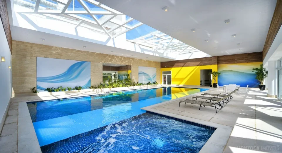 Locação Parc Güell, 3 suites, hidromassagem, vista lago igapó, planejado