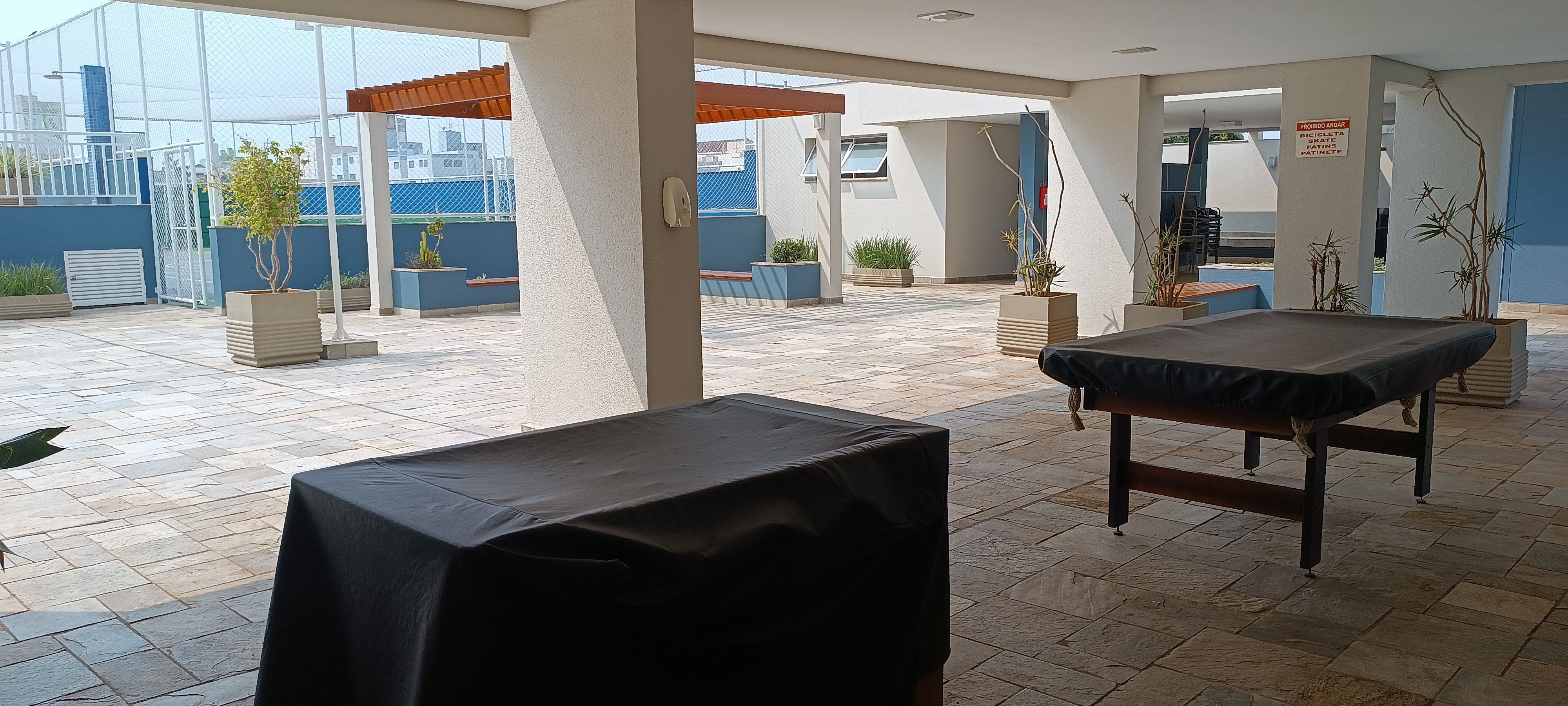 Apartamento à venda, Edifício Aquaparque, 69m², 2 quartos sendo 1 suíte, próx Av Maringá- Vitória, Londrina, PR