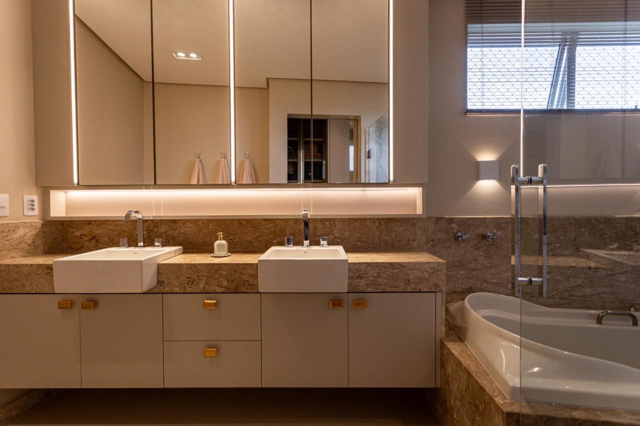 Apartamento a venda Edifício Ópera House, vista lago, 3 suites, 3 vagas ,andar alto - Jardim Londrilar, Londrina, PR