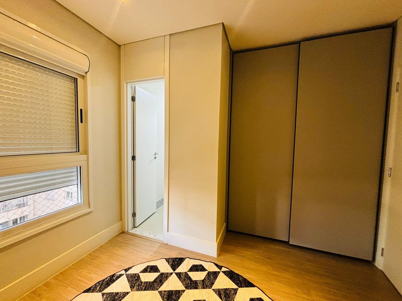 Apartamento à venda, 173 m²úteis, Edifício Queens Park, 3 suítes, closet e hidro, Varanda gourmet, decorado na Gleba Fazenda Palhano -Londrina, P