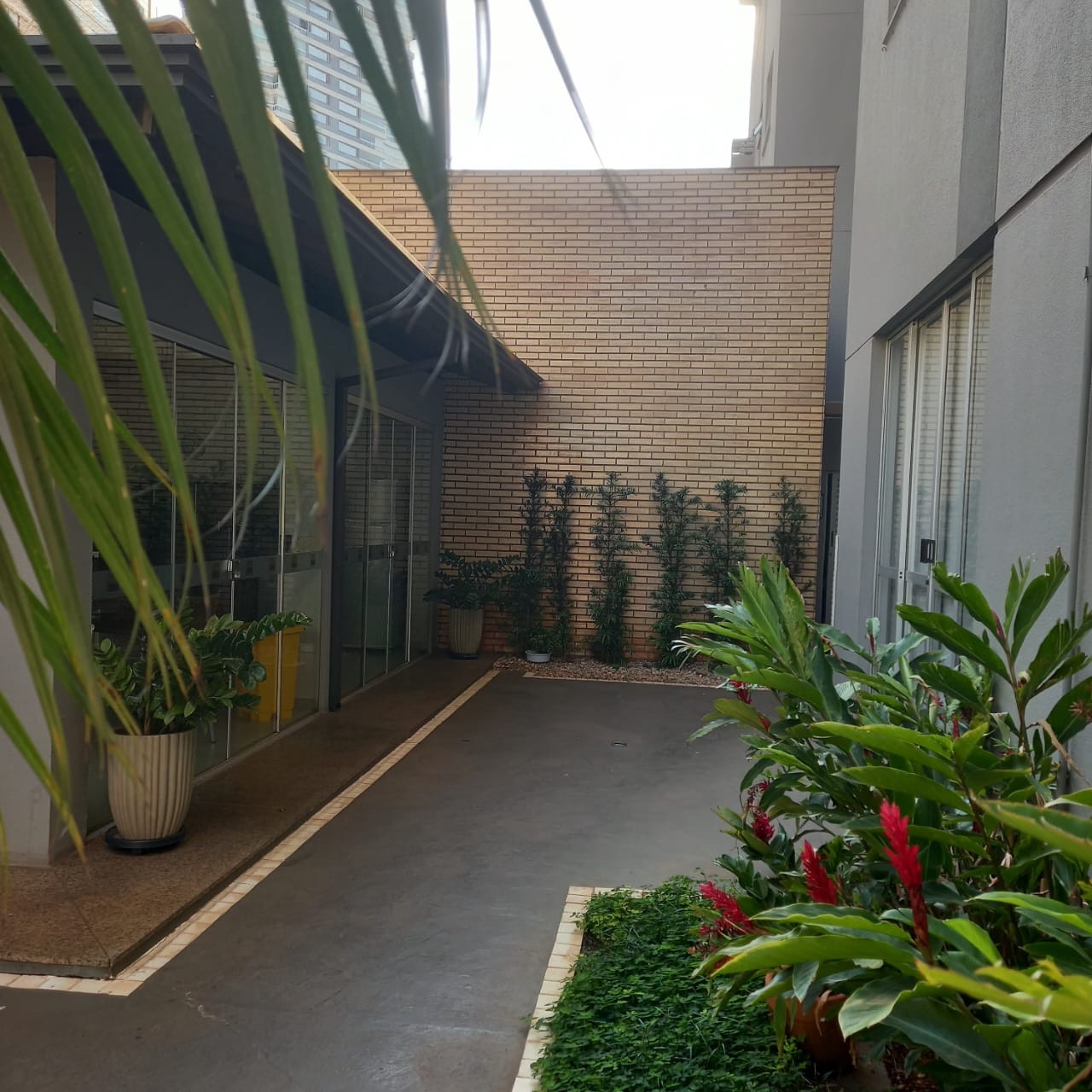 Apartamento à venda, Edifício Central Park, 3 quartos sendo 1 suíte, 2 vagas, andar alto - Gleba Fazenda Palhano, Londrina, PR