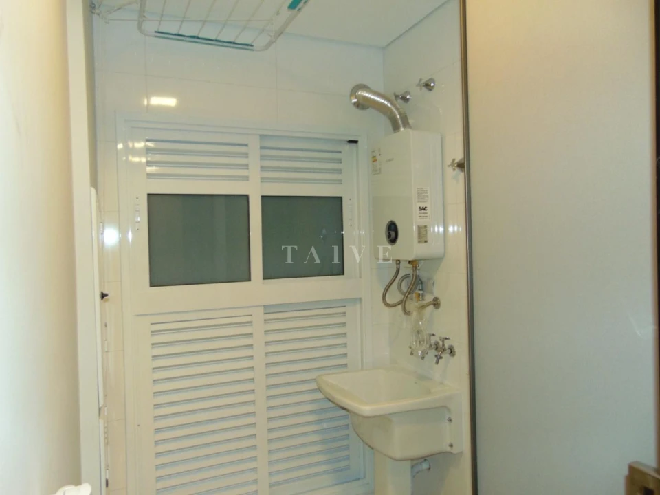 Imagens do imóveis Apartamento A Venda Edifício Torreville Gleba londrina