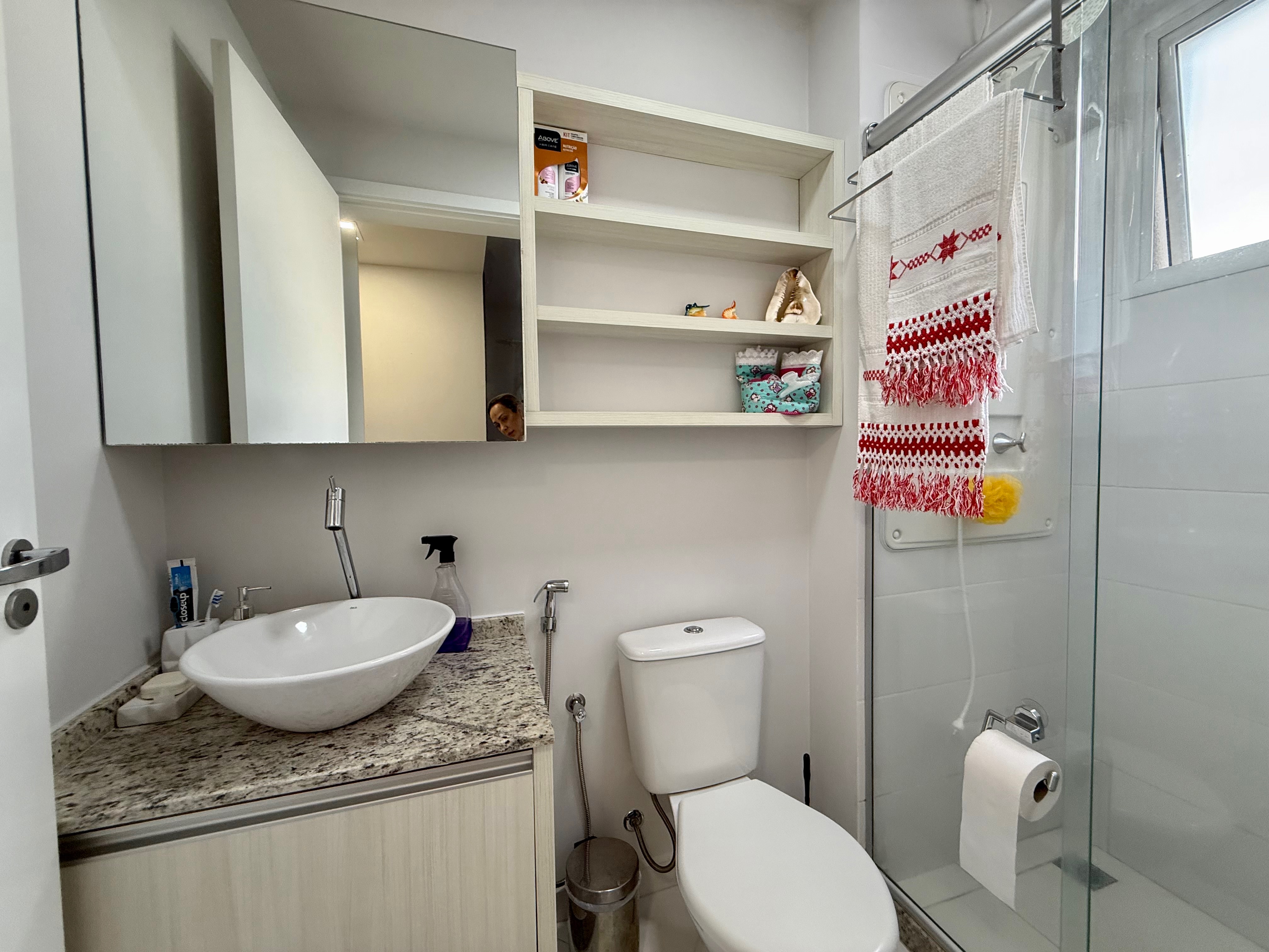 Oportunidade Apartamento à venda, Edifício Sunset Faria Lima,  66m² com 3 quartos (sendo 1 suíte), Cozinha, quartos planejados, andar alto-  em L