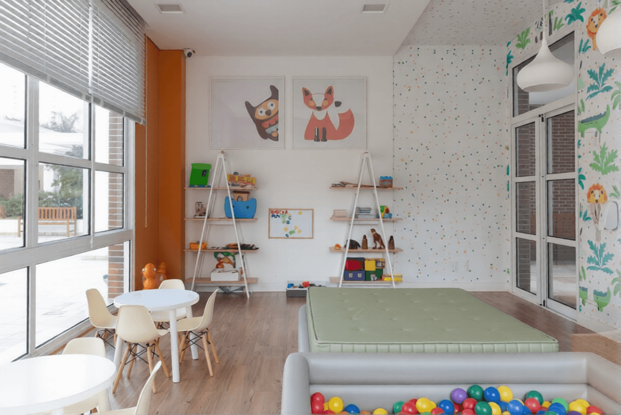 Apartamento à venda, Edifício Champs Élysées, 130m² úteis, 3 suítes, 3 vagas, andar alto, mobiliado, varanda gourmet - Gleba Palhano, Londrina, P