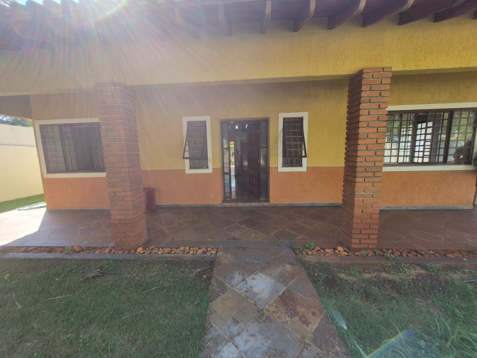 Casa à venda, 3 quartos sendo 2 suites, 350 m², Recanto do Salto, Londrina, PR - Oportunidade Unica