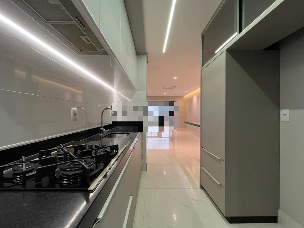 Apartamento à venda, Edifício Chelsea Tower, 100m² úteis, todo planejado /estuda permuta na gleba até 500mil-  Santa Rosa, Londrina, PR