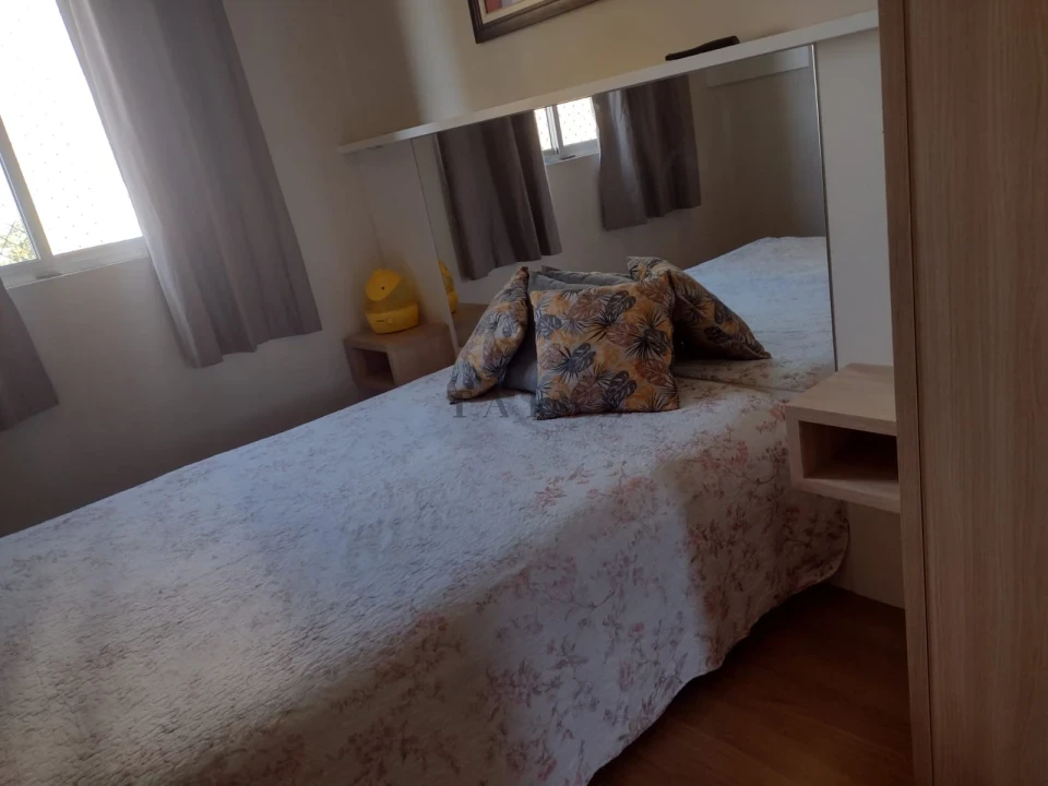 Apartamento Marco dos Pioneiros Zona Leste com Sacada 2 Quartos Sol da Manha Andar Médio Vaga de Garagem Coberta - foto 16