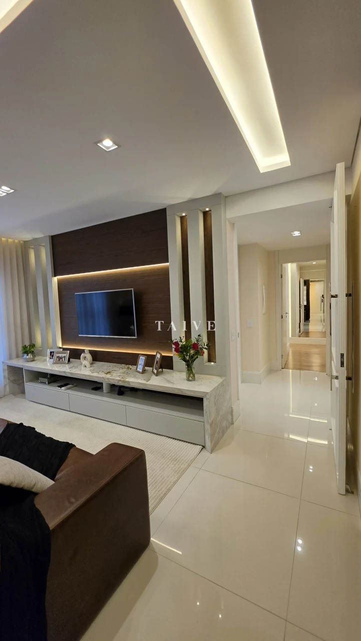Apartamento Alto Padrão 215m² 3 Suítes - Edifício Landmark - Gleba Palhano - Londrina-PR - foto 31