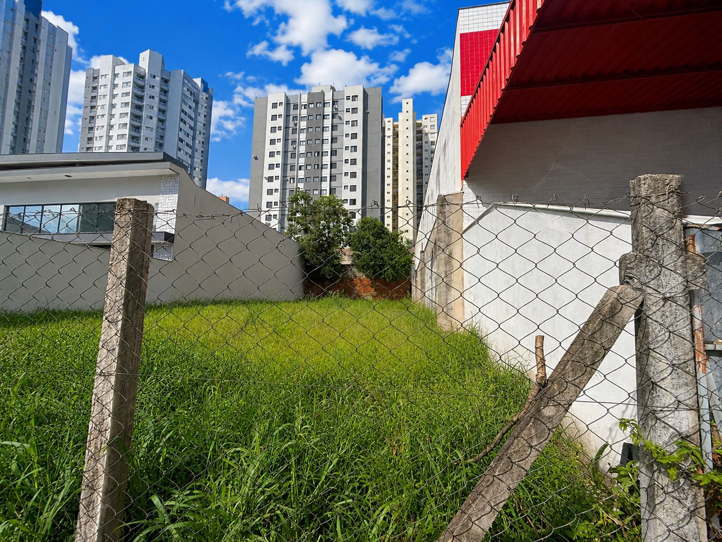 Terreno à venda, 422.5 m², Av. Juscelino Kubitscheck, Centro, Londrina, PR